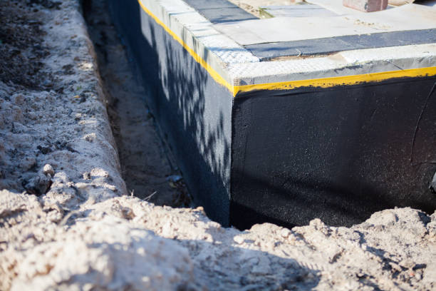 Professional Crawl Space Encapsulation technician working in Belfast, TN